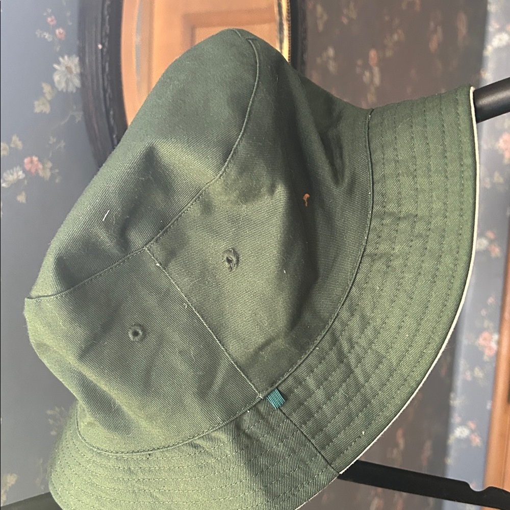 SUN HAT/ rain hat / lg / unisex/ new/ toggle straps/ adj/ reversible/toggles off - Picture 3 of 13